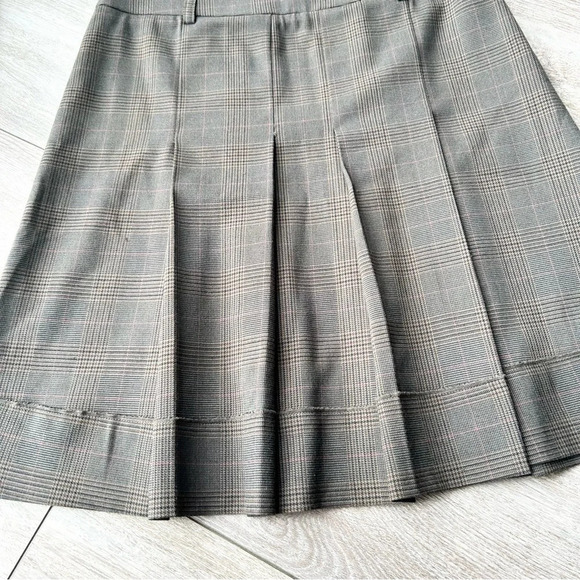 Sandra Angelozzi Pleated Academia Plaid  Skirt - Picture 3 of 9
